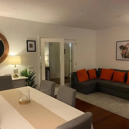 Apartman By The Sea & Town *